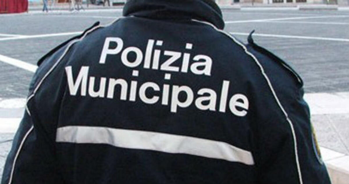 "Non può portare un'arma", revocato il permesso ad un vigile urbano - 