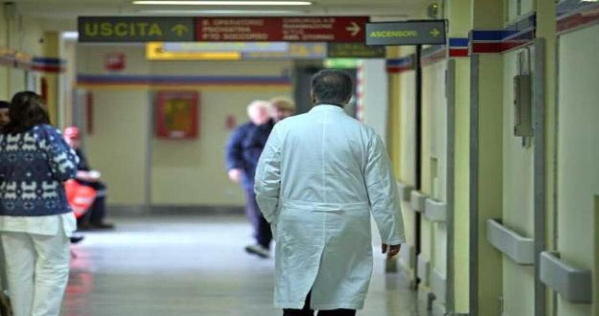 I ricoveri aumentano, caos in Chirurgia: "pesanti tagli in tutto l'ospedale" - 