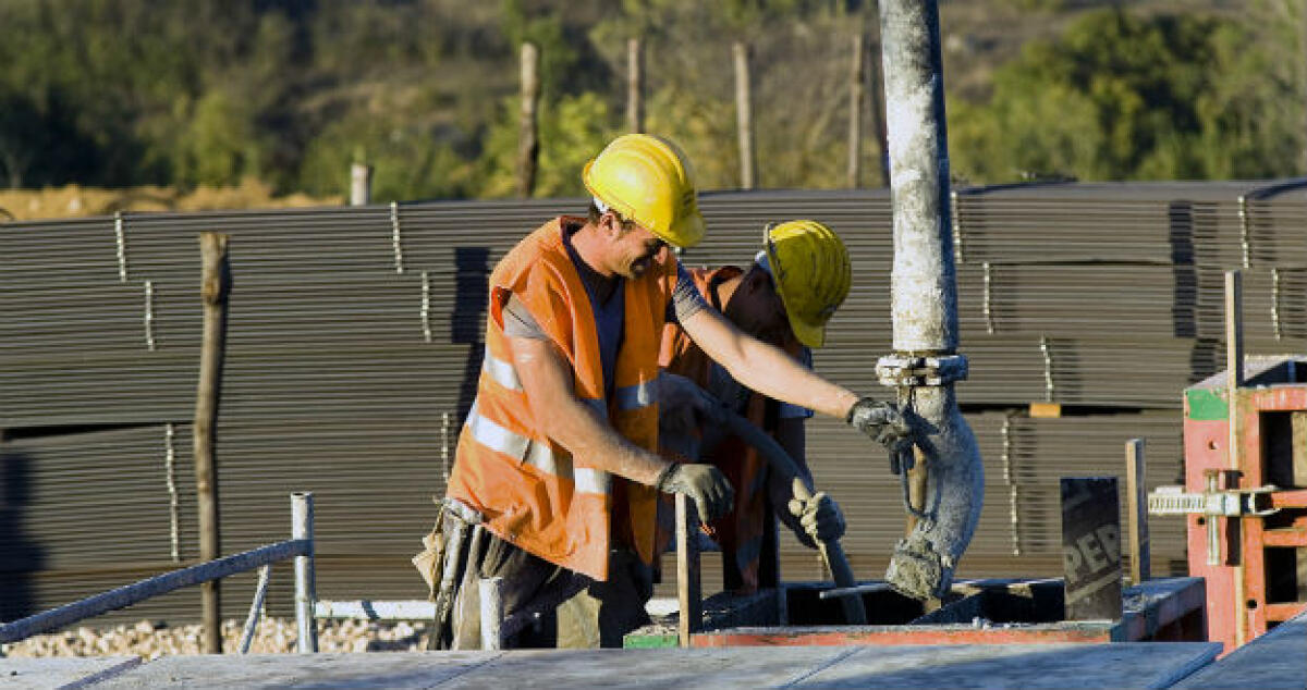 Assunti ma in un cantiere abusivo: multa da seimila euro per tre operai edili - 