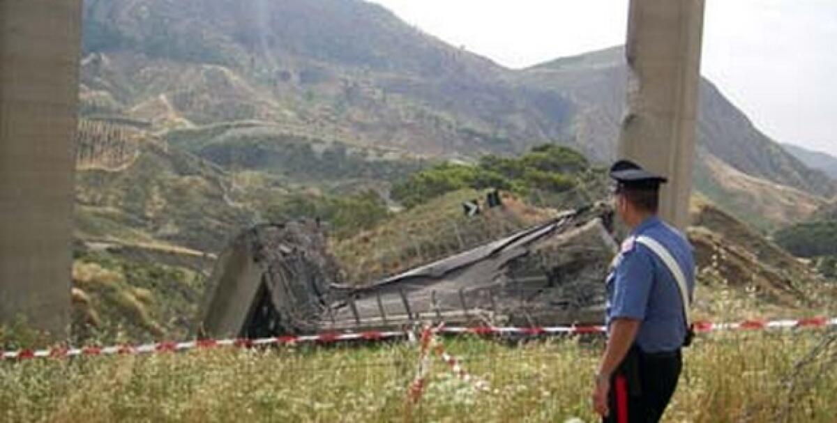 Il viadotto "Geremia II" crollato, tre imputati finiscono davanti al giudice - 