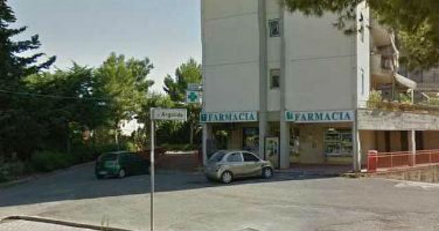 farmacia-Eleusi.jpg
