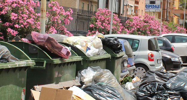 ospedale%20rifiuti.jpg
