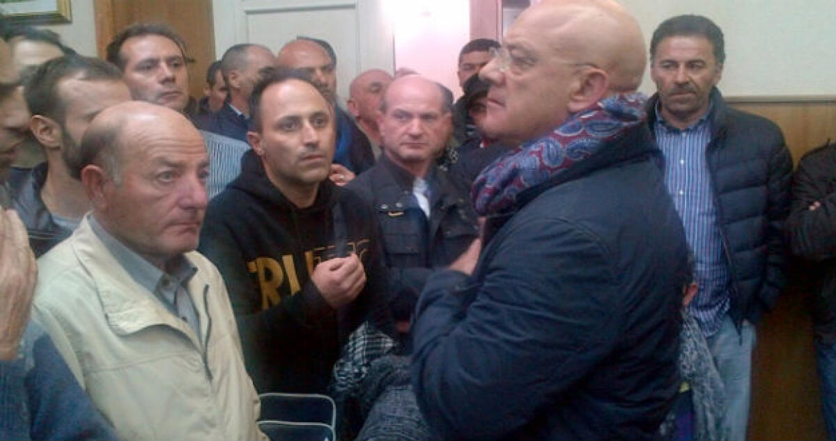 Caso Eni, il consiglio comunale in diretta: "allarme generale per tutta la nostra città" - 