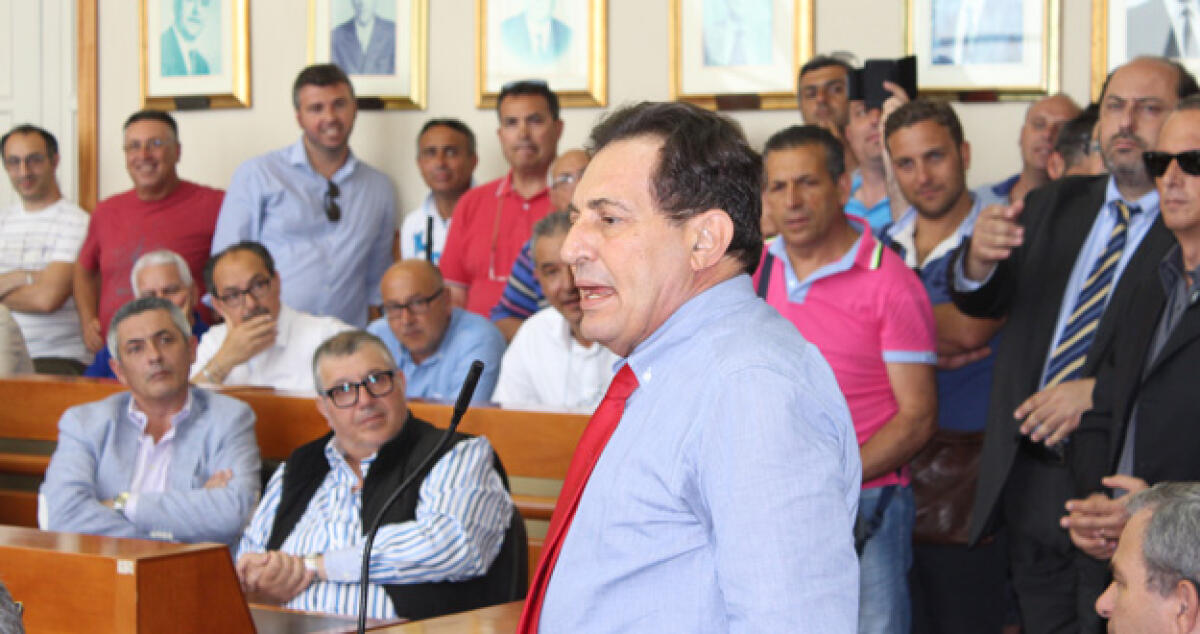 L'Eni che "ni scrafazza a faccia", la mafia e i presidi degli operai: si vince o si perde? - 