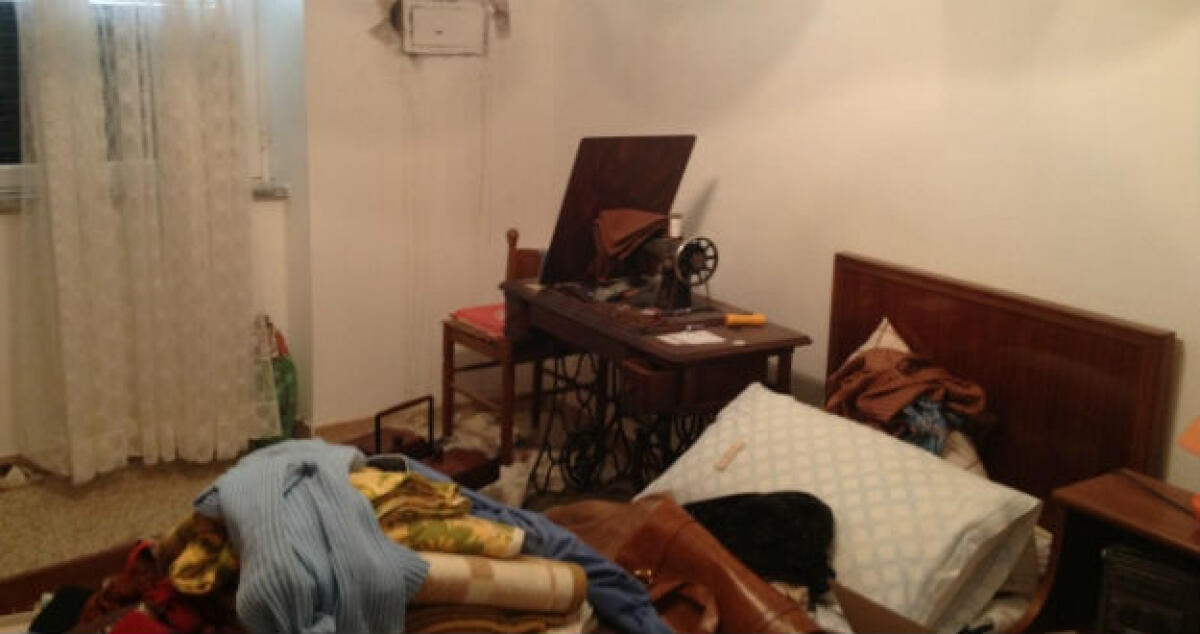Entra in casa e picchia la proprietaria, donna trasferita al pronto soccorso - 
