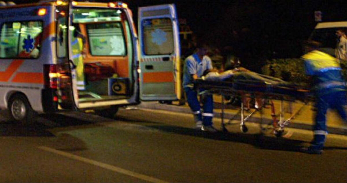 Esce dalla discoteca e lo investono, giovane ferito e automobile in fuga - 