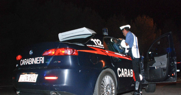 0-Controlli%20carabinieri-4.jpg
