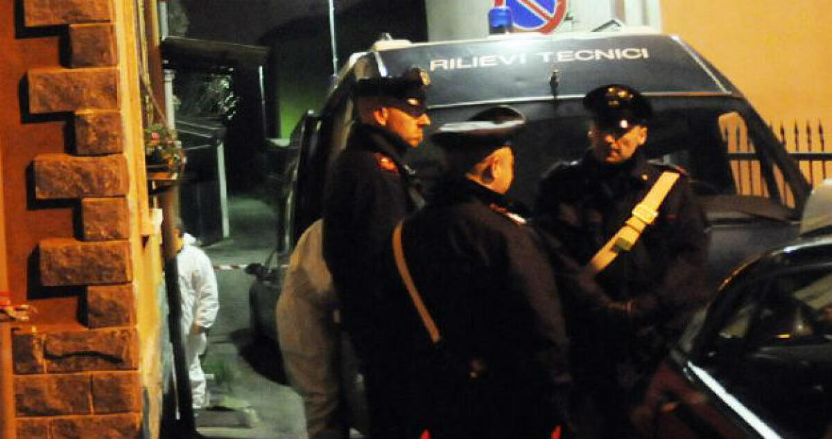 Coltellate al fratello della compagna, in manette un trentaseienne in via Agatocle - 