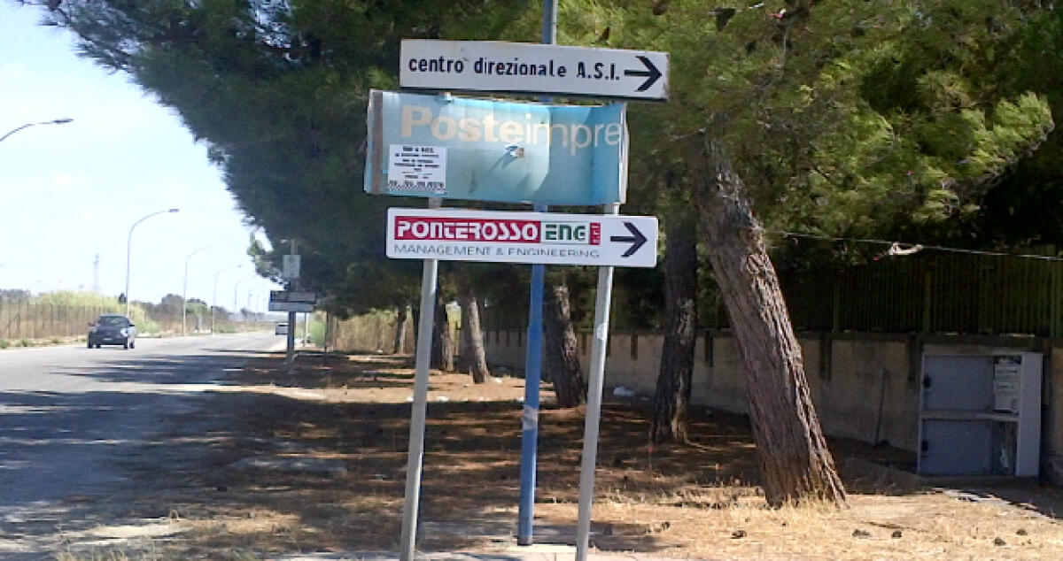 Crisi senza fine, due licenziamenti in Ponterosso: se ne temono altri - 