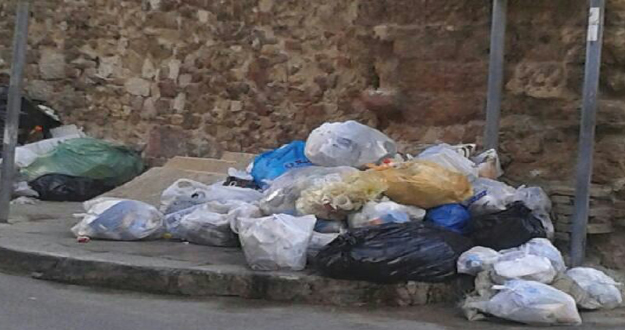 monezzacuola.jpg
