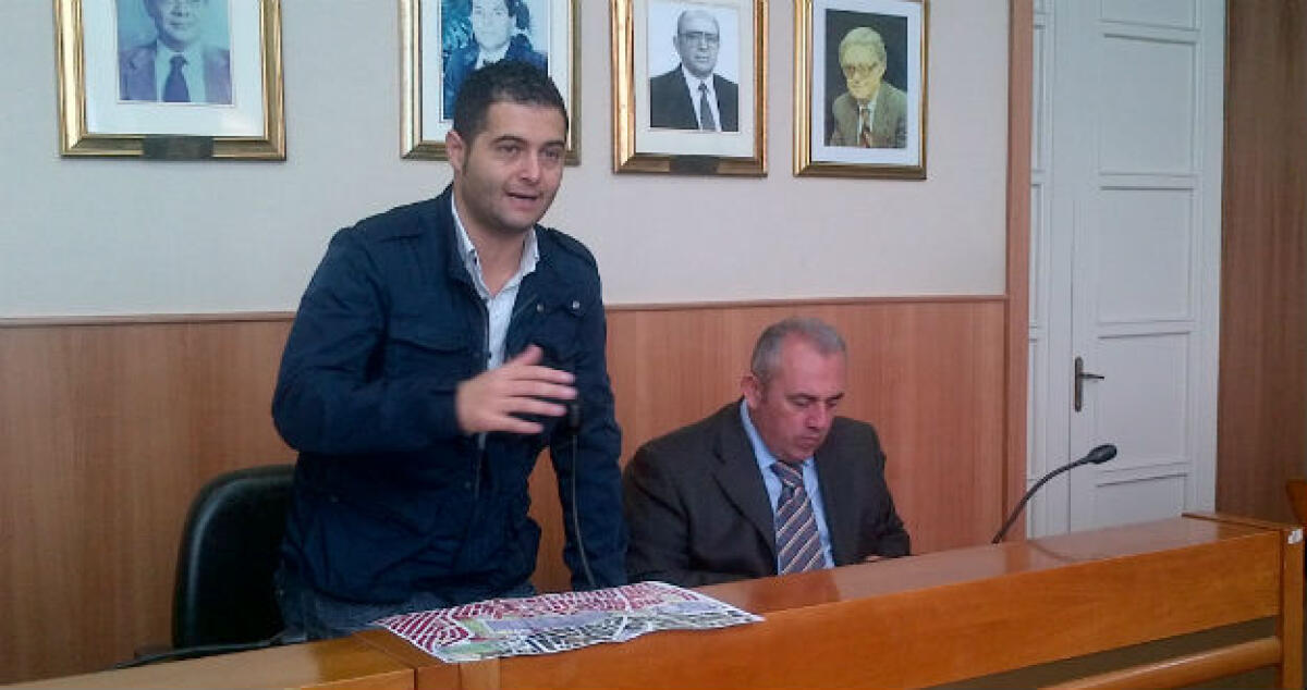 "Ci sono enormi punti oscuri senza risposte": Di Stefano stoppa il bilancio - 