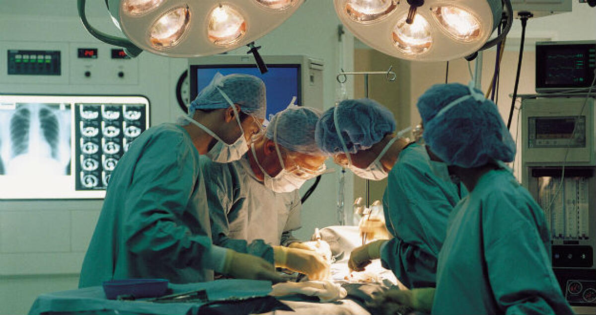 Muore al Vittorio Emanuele e la famiglia autorizza il prelievo dei suoi organi - 