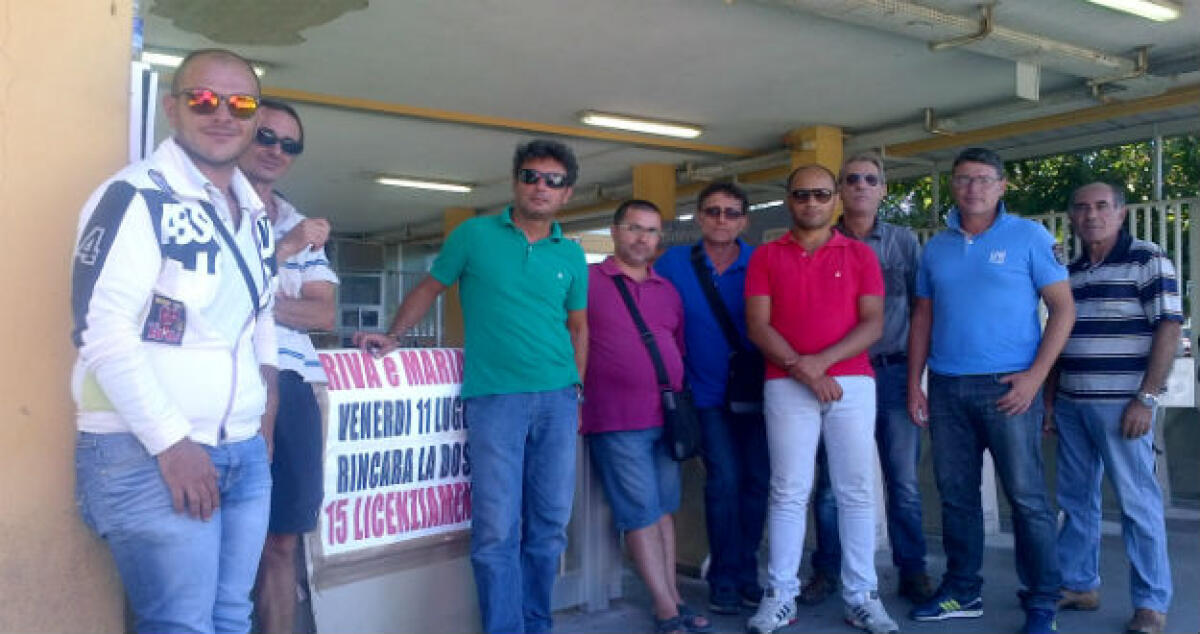 "No all'accordo!", gli operai Riva e Mariani contro l'intesa firmata e i loro sindacati - 