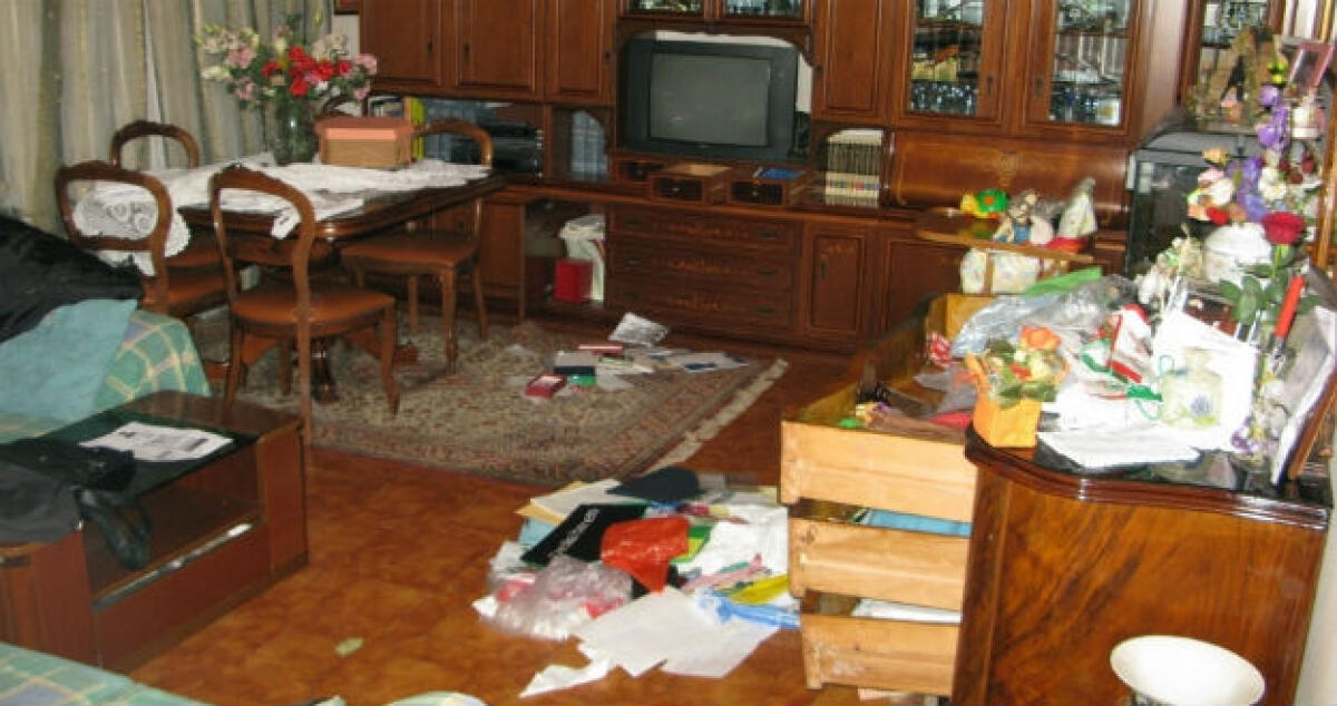 Svaligia una casa rurale ma perde la lettera d'assuzione, è Meroni il ladro? - 