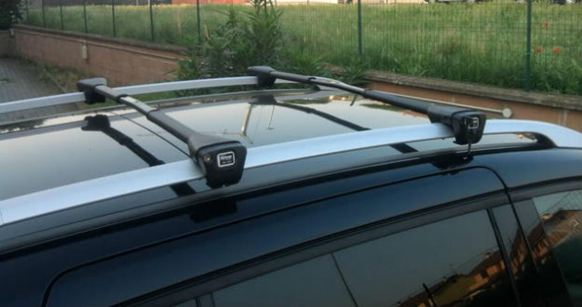 Un portapacchi rubato su un'automobile, adesso due giovani rischiano tre anni - 