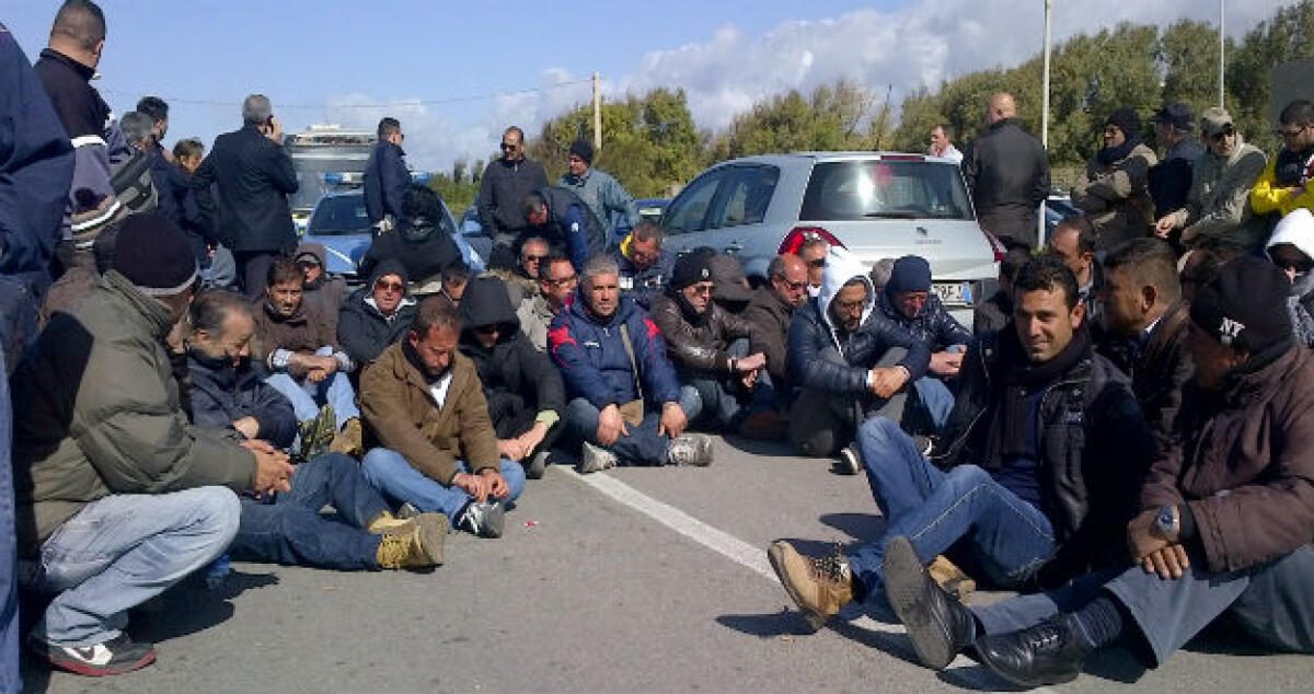 Vertenza Smim, 89 operai in mobilità: si apre uno spiraglio in attesa del Ministero - 