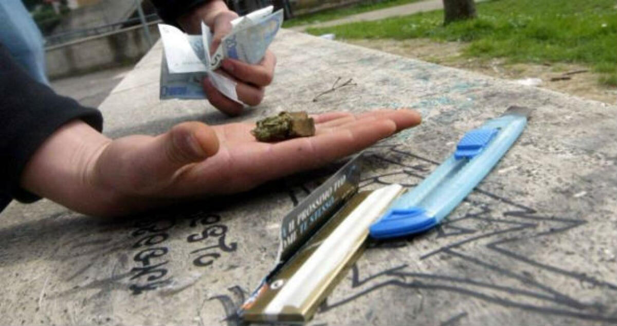 Condannato a 4 anni per droga: "Era leggera!", chiesto uno sconto di pena - 