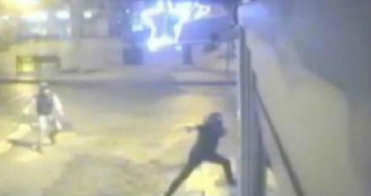 Legata e picchiatta per i soldi, cinque minori davanti ai giudici dopo il blitz - 