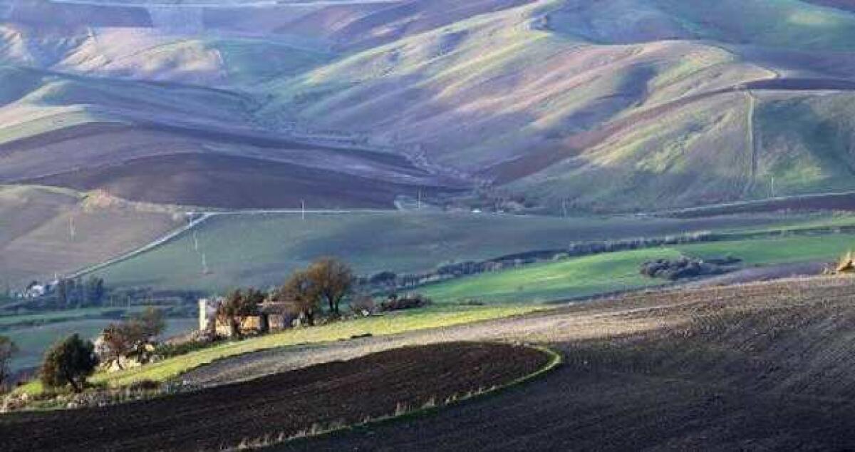 I tesori nascosti di Sicilia negli scatti di Marie Fouchè in mostra a Grenoble - 