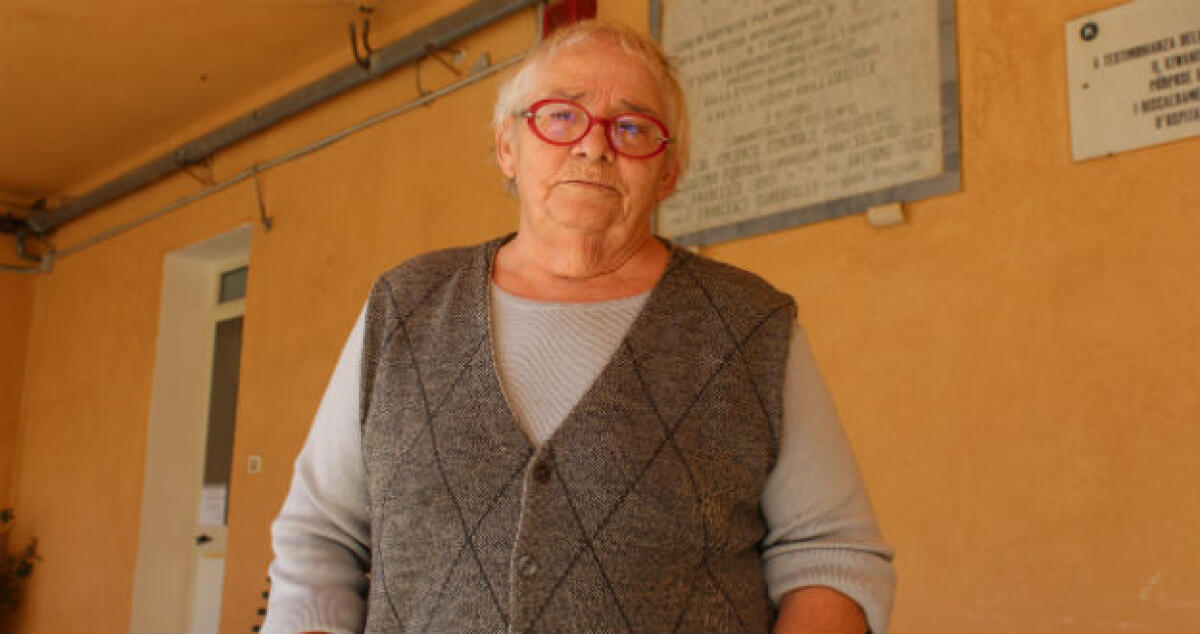 Vuole ritornare nella casa di riposo ma glielo negano: il caso di un'ex badante - 