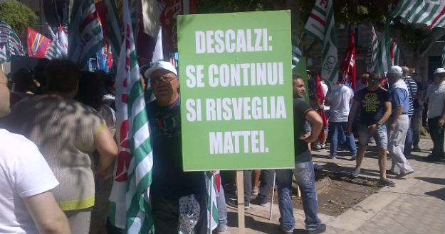 Eni-protesta1.jpg