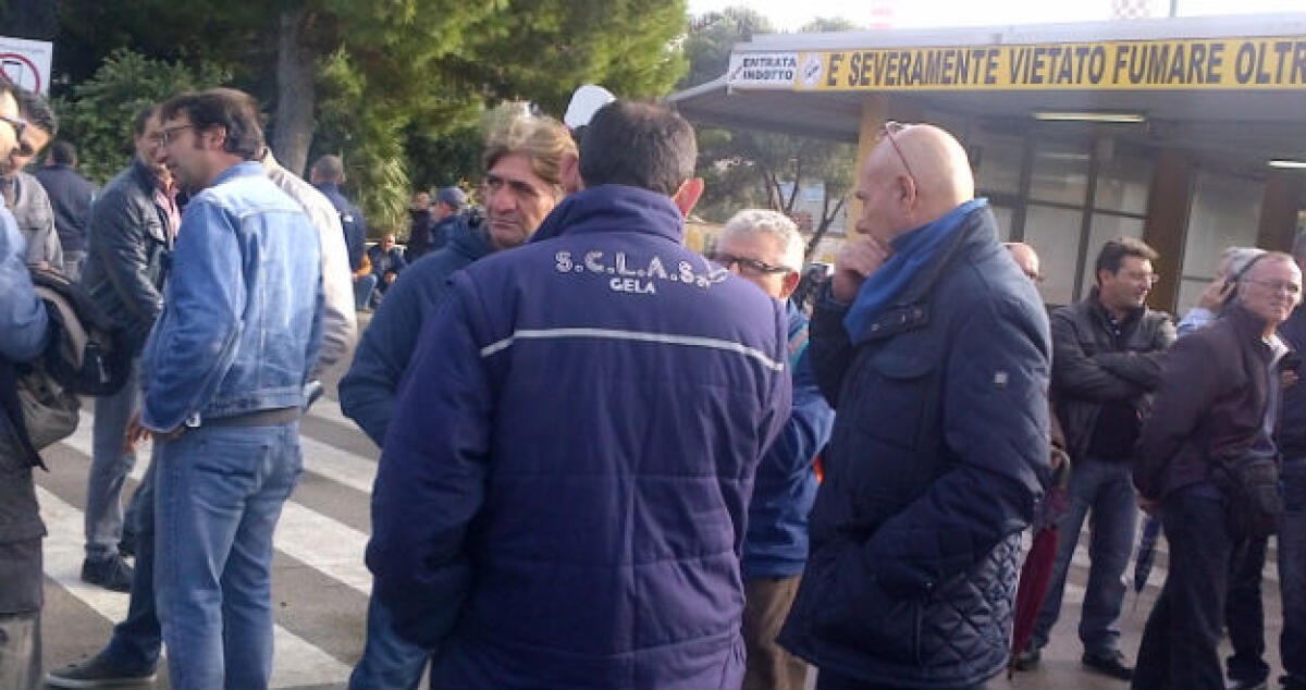 Si ferma l'indotto Eni: "Vogliamo il lavoro non ci interessa l'assistenzialismo" - 