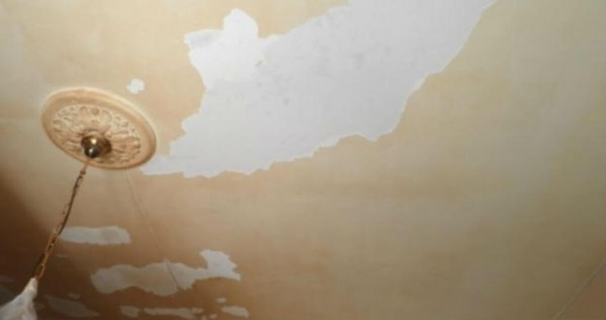 "Possono crollare", ordine di sgombero per due appartamenti sul lungomare - 