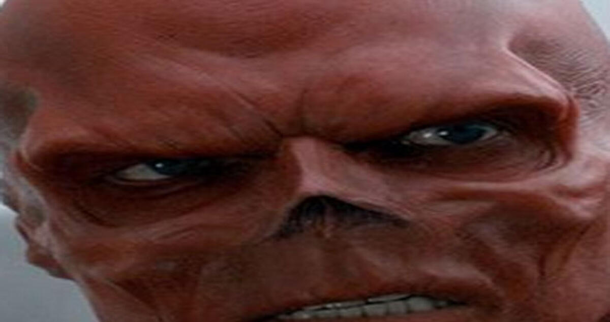 Sogna di diventare Red Skull: Si fa mutilare il naso per somigliare al personaggio -