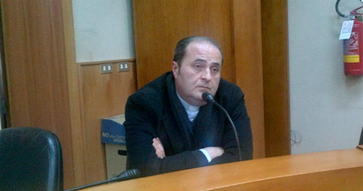 Le Rsa private strozzano l'Ipab Aldisio, lo sfogo di don Tandurella: i soldi dall'Eni - Don Giovanni Tandurella