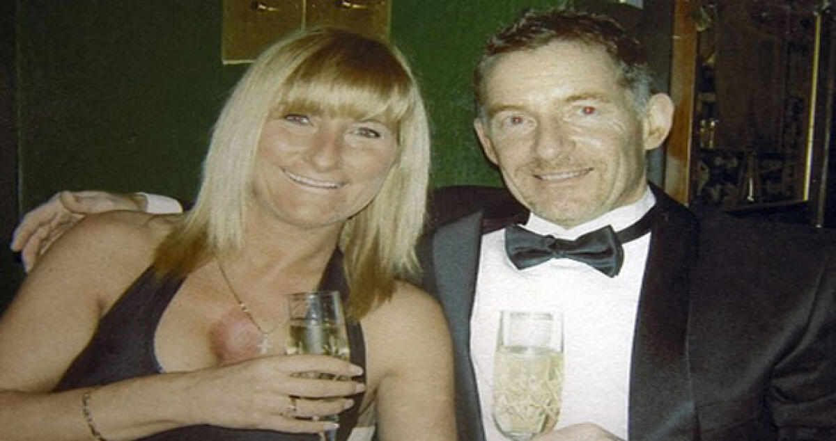 Risparmia sul carburante, l’aereo rimane a secco e precipita: milionario e fidanzata muoiono nello schianto - 