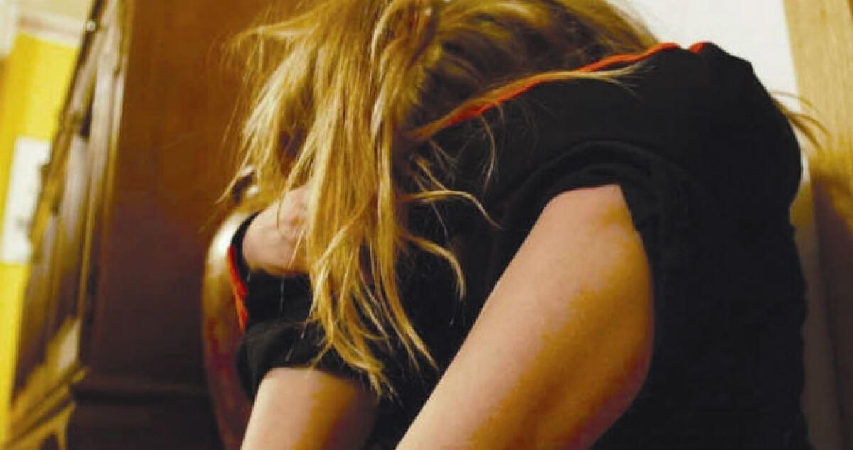 Aggredì moglie e figlio, un operaio a processo: la donna denunciò tutto -