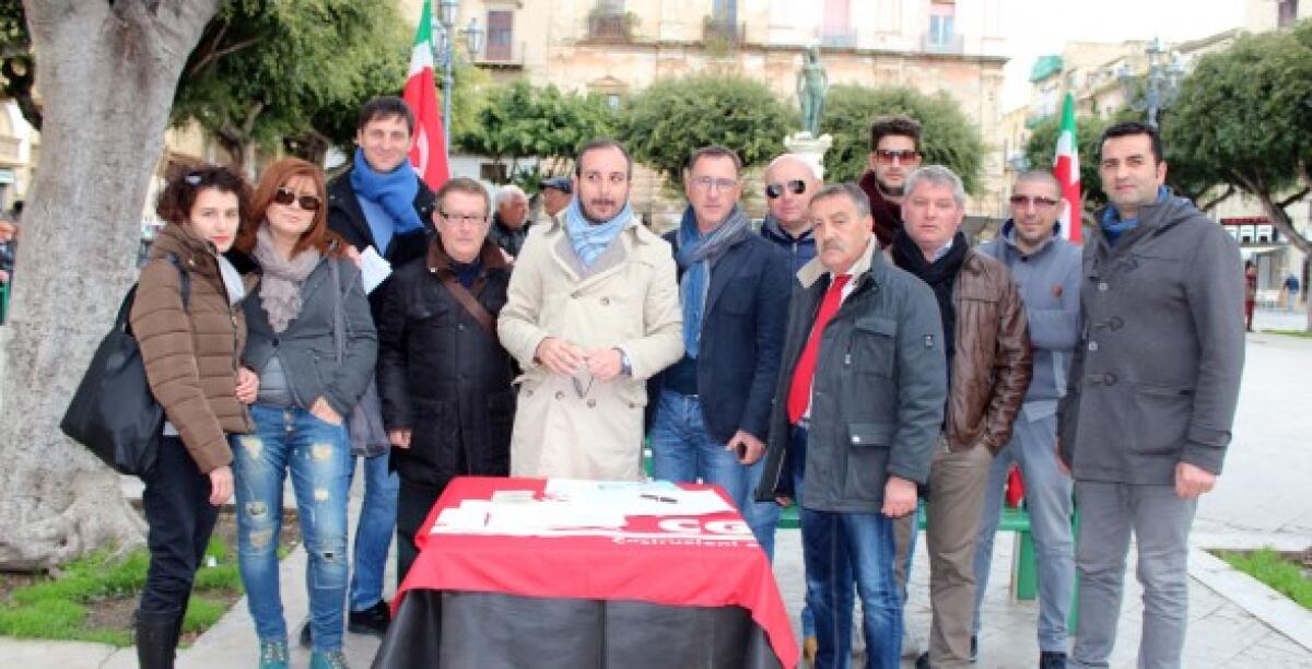La Cgil scende in piazza per chiedere la modifica della legge sugli appalti pubblici - 