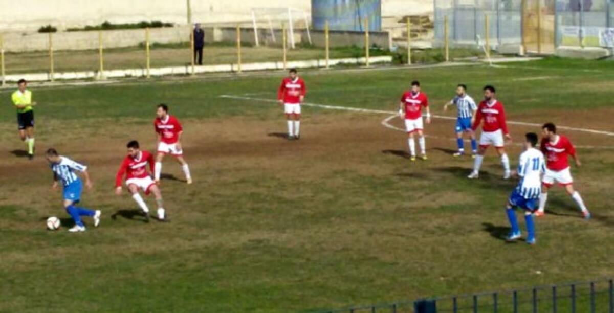 Blitz a Santa Croce, Mezzasalma e Chiavaro regalano al Gela il terzo posto - 