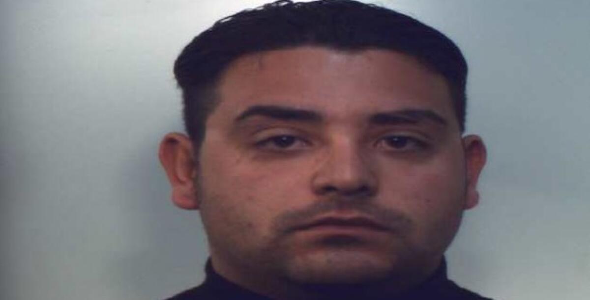 "L'ho accoltellato io, mi fece bruciare l'auto": Vella confessa davanti al gip -