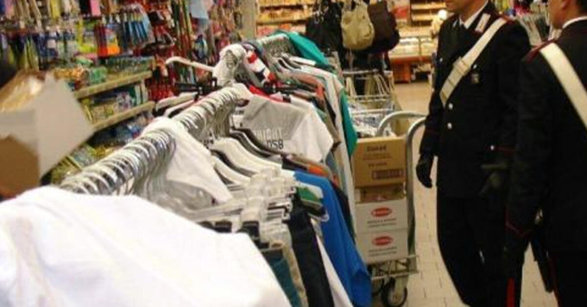 Troppi furti ai danni dei commercianti: "Vogliamo le ronde notturne" -