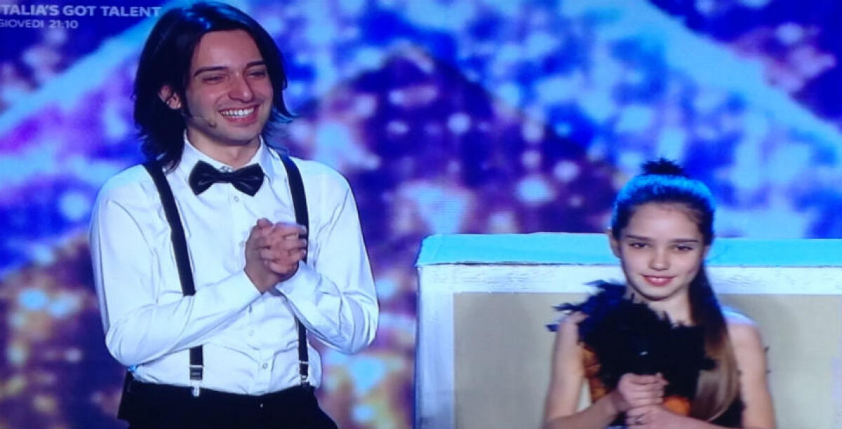 L'illusionista D'Angeli e la piccola Bernadette continuano il cammino: c'è il sì dei giudici di Italia's got Talent -