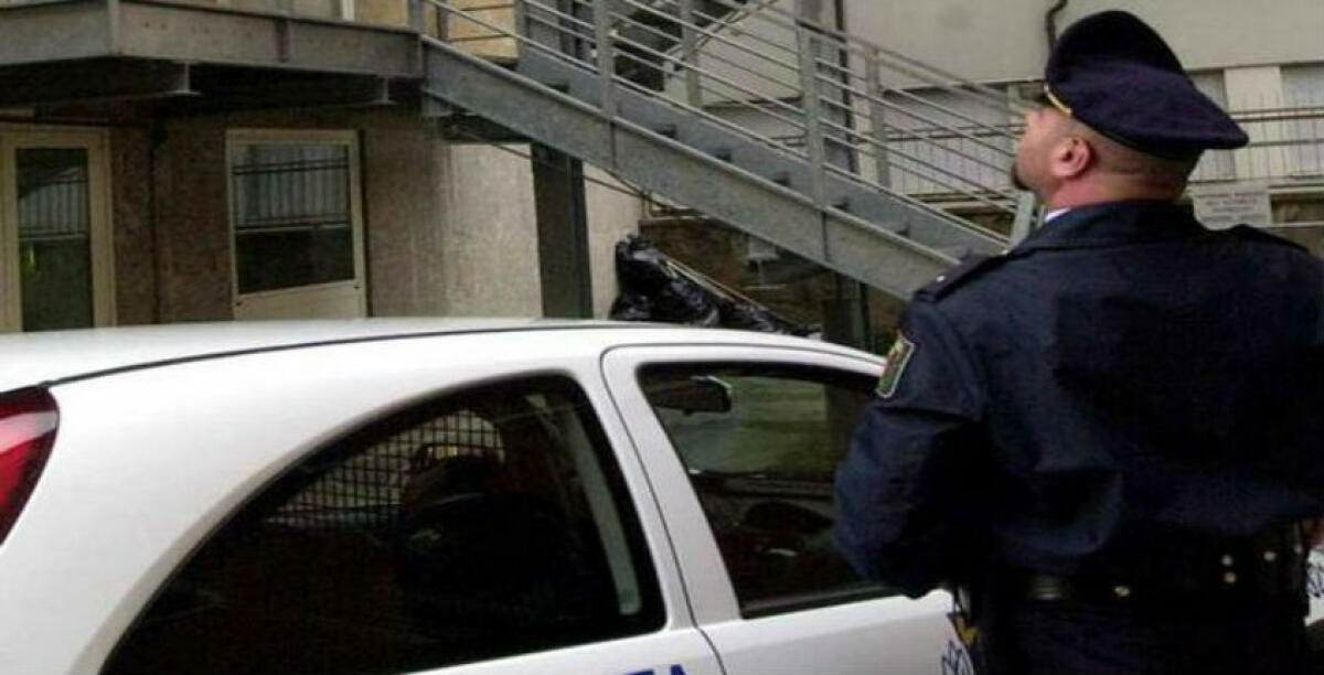 "Pagate e avrete il lavoro!", quattro raggirati: pensavano di diventare guardie giurate -