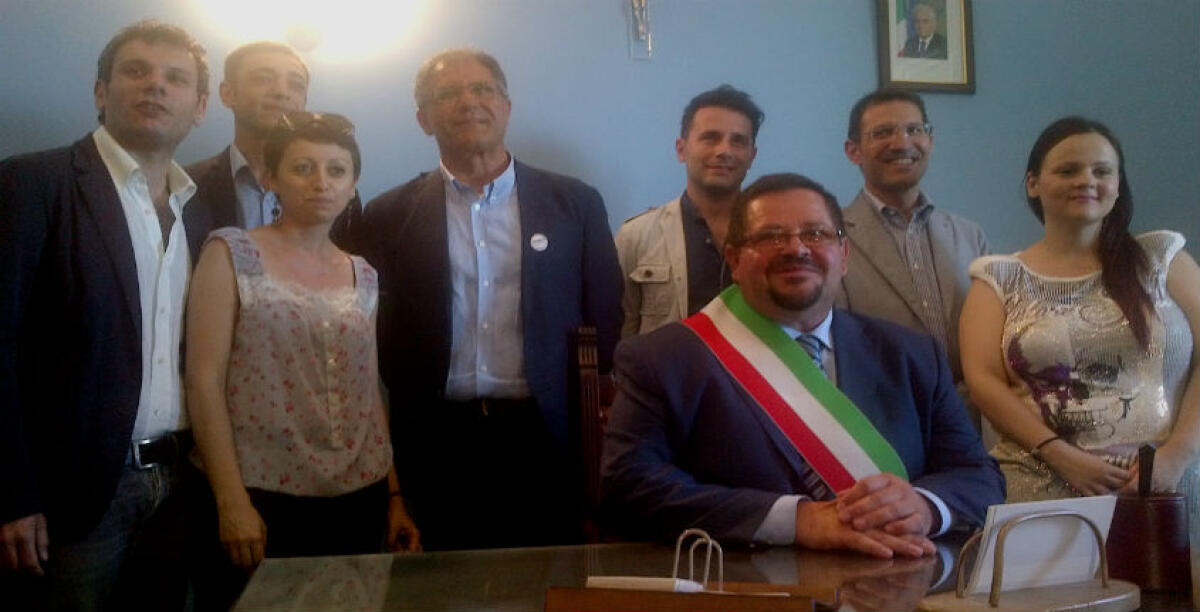 Domenico Messinese si è insediato, con lui assessori e consiglieri: "Subito al lavoro, ci sono scadenze importanti!" - 