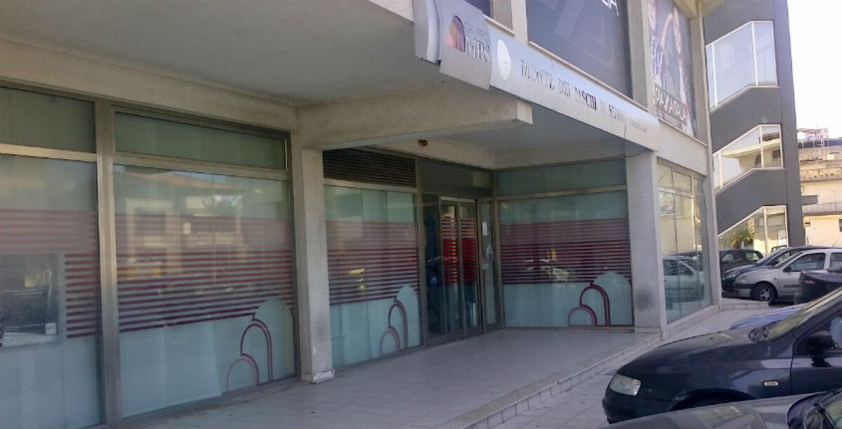 "Un'incursione veramente anomala", si stringe il cerchio sull'autore del colpo al Monte dei Paschi - 