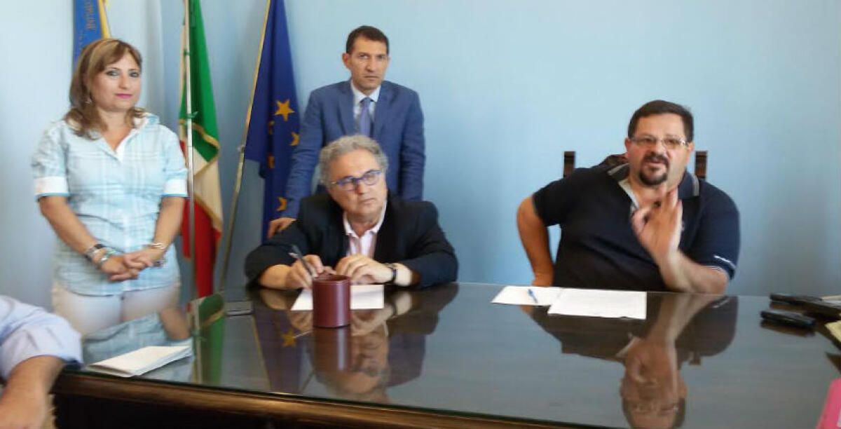 La giunta davanti al caso Eni, chi dovrà trattare? "Confronto acceso ma nella normale dialettica" -