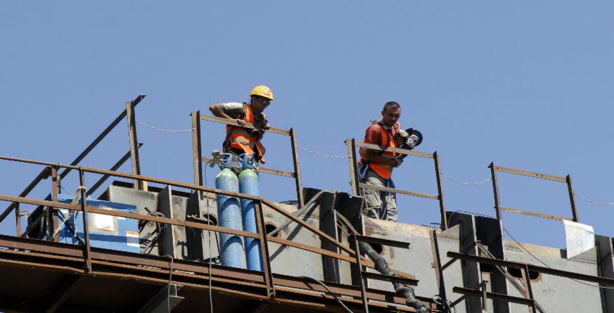 Al conto del fisco mancano più di 620 mila euro, aziende sotto verifica: due già al centro d'inchieste -
