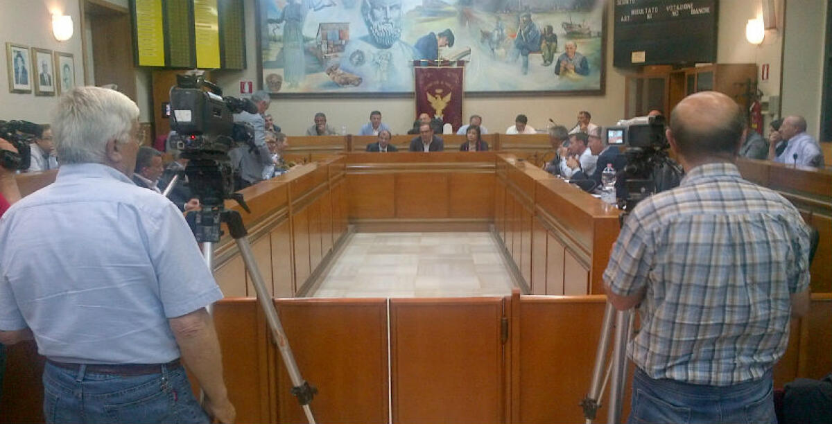 Slitta a domani mattina la proclamazione dei 30 consiglieri comunali - 