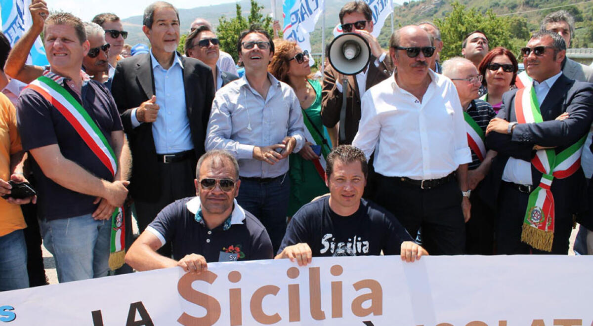 Sicilia isolata e spaccata in due, il comitato Gelensis Populus si unisce alla protesta -