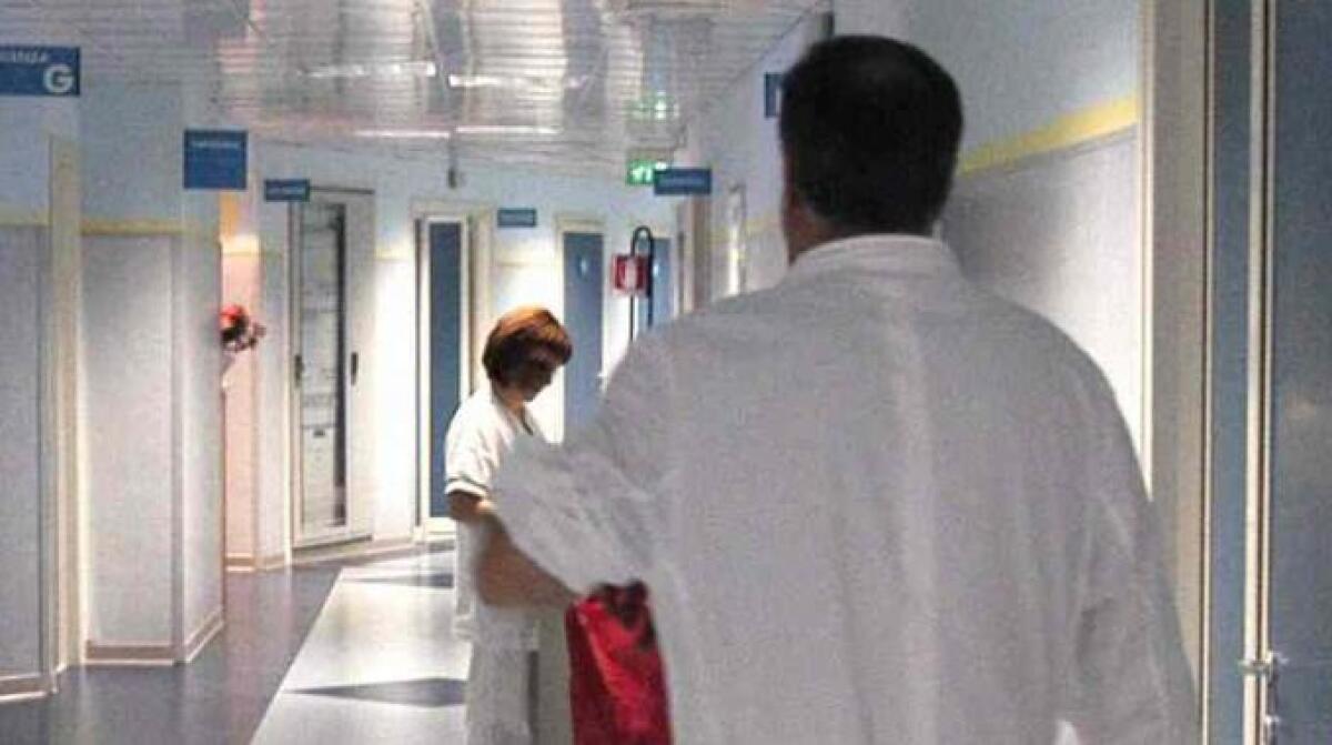 Poco personale e con l'afa estiva stanze non climatizzate...le "emergenze" del Vittorio Emanuele - 