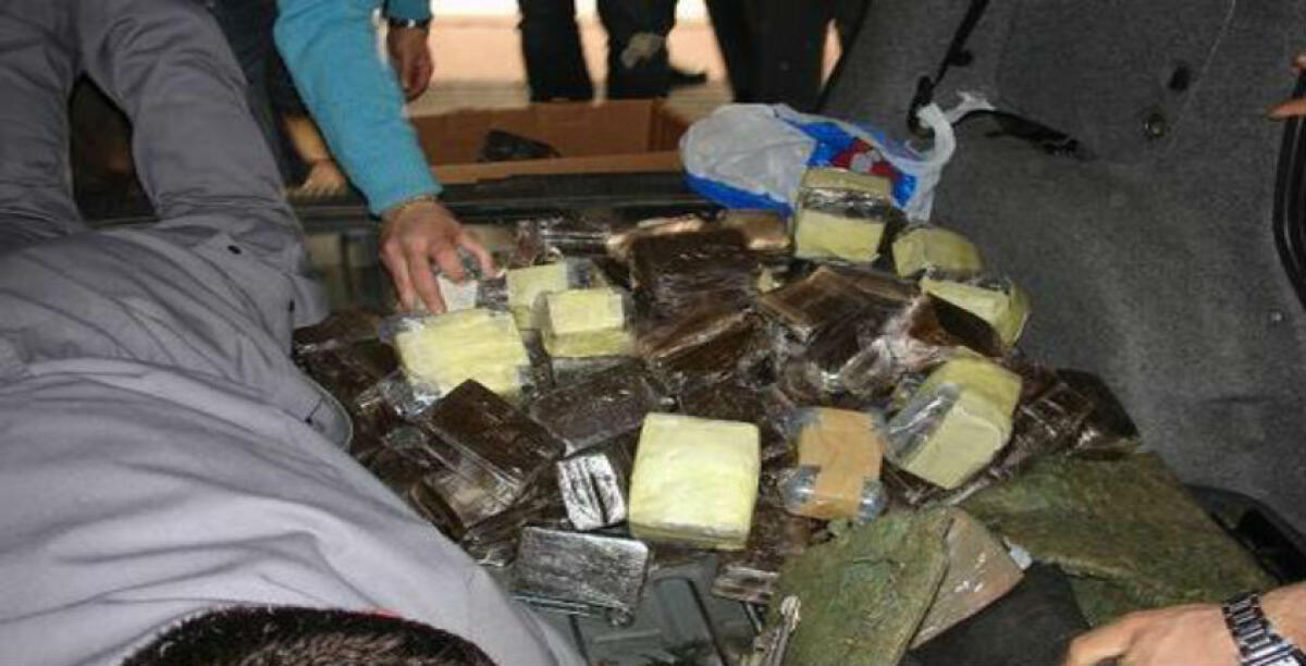 38 chili d'hashish nel doppio fondo di una Xsara, lascia il carcere un ventiseienne: va ai domiciliari -