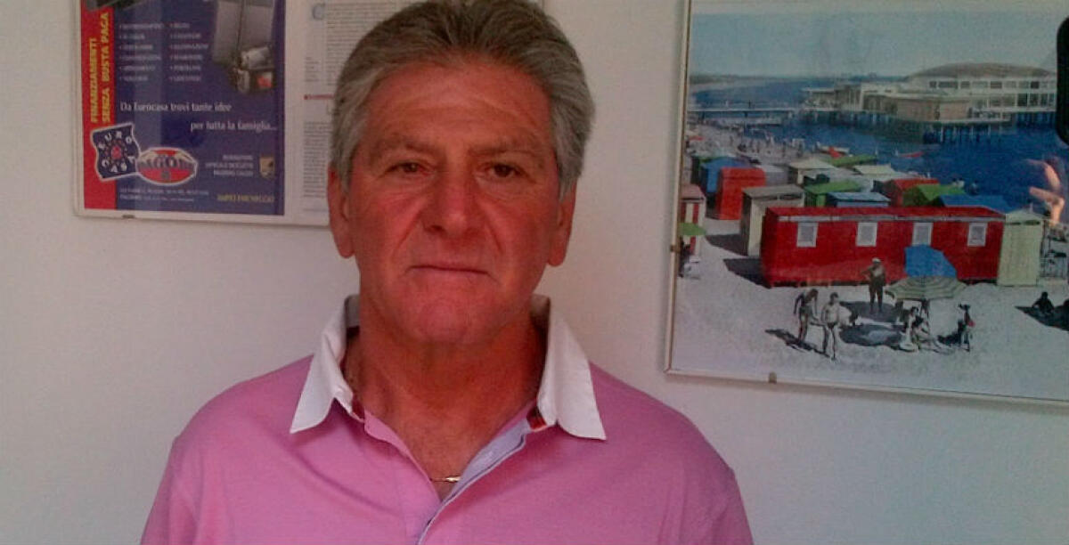 Precipita da dieci metri d'altezza, morto l'operaio Giuseppe Fecondo: il tetto del capannone non ha retto - L'operaio Giuseppe Fecondo morì dopo l'incidente sul lavoro