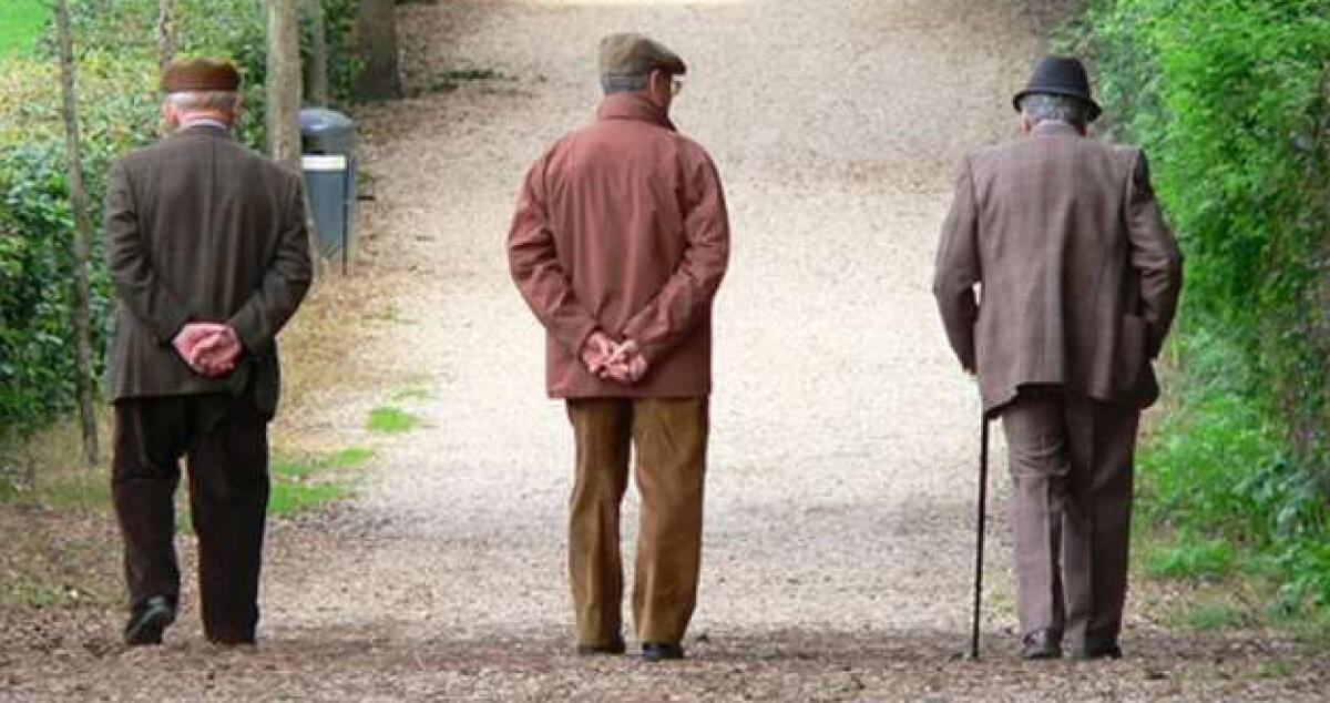 Due anziani contro i condomini, "ci spiano con le onde elettromagnetiche": la moglie incapace d'intendere - 