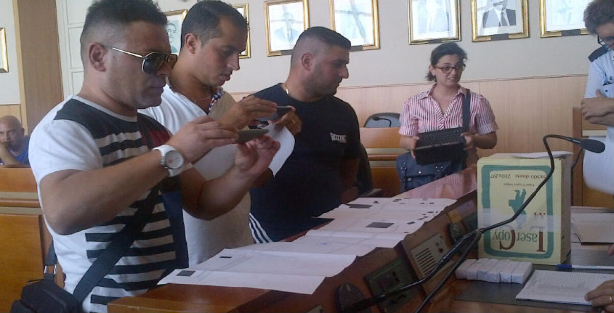 Nuova protesta degli ambulanti, "pianta del mercato modificata": il sindaco conferma l'area di Marchitello - 