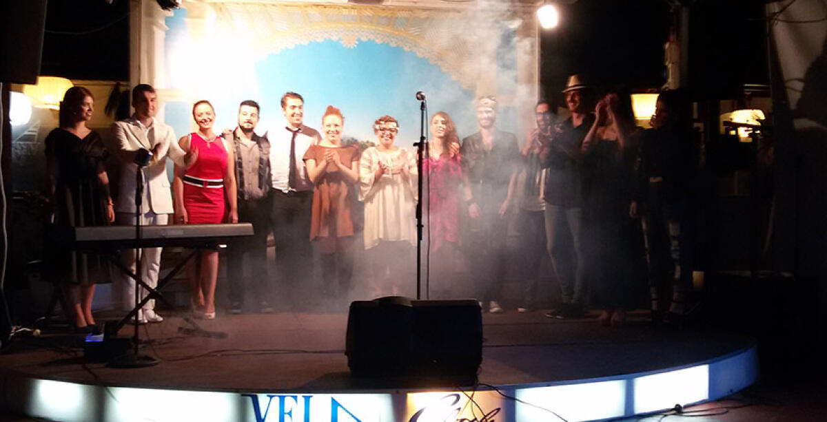 Un viaggio nella musica senza tempo per il coro Soundrise stasera al club Nautico - 