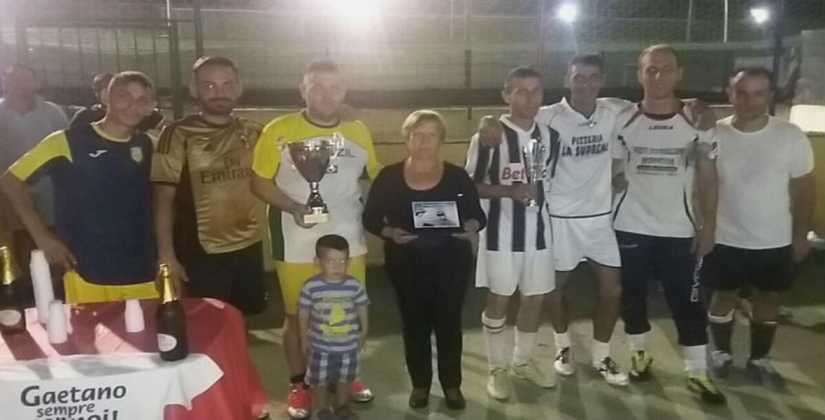 Morì in campo dopo un malore, nel giorno del suo compleanno un torneo per Gaetano Russello - 